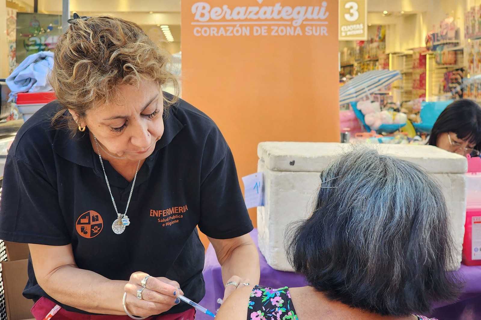 Vacunación Antigripal, de Calendario y Covid-19 en el Centro de Berazategui
