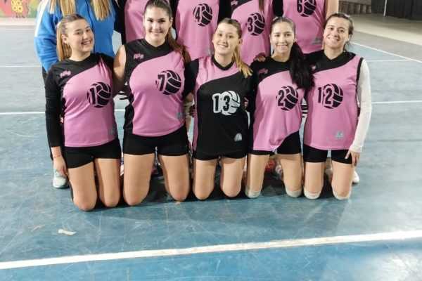 Ya se juegan todas las categorías del Torneo Apertura de Vóley y se viene la Copa del Vidrio