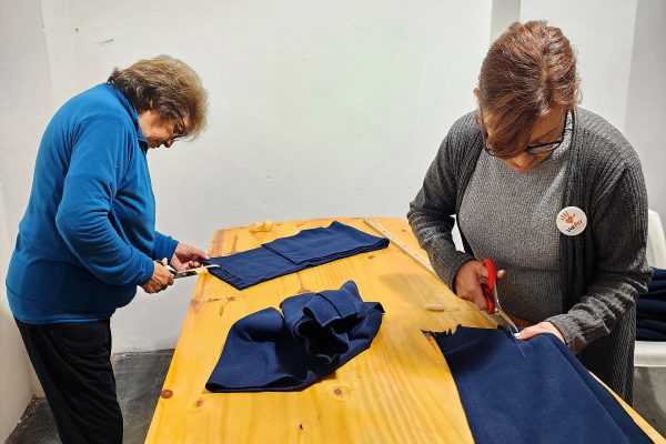 Se realizó una jornada solidaria de trabajo en el marco de la Campaña Municipal Abrigando Sueños