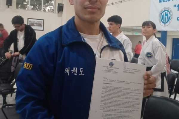 El HCD declaró al taekwondista Damian Giménez como «Deportista Destacado»