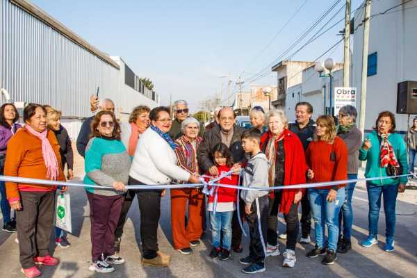Mussi inauguró la repavimentación de la calle 107
