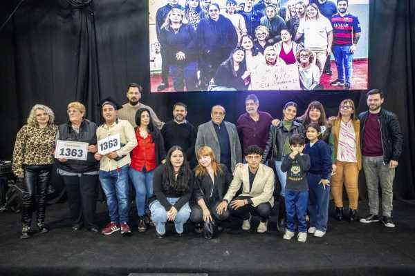 Mussi entregó los diplomas a los egresados del Fines