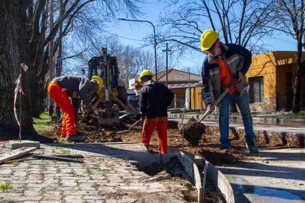 Con financiamiento municipal continúan las Obras de mejora de la Red Vial
