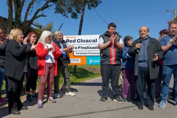 Mussi inauguró Redes Cloacales en los Barrios Sarmiento y San Marcos