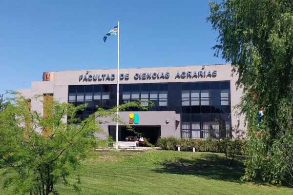 La Facultad de Agrarias de la UNLZ lanza la Diplomatura en Negocios Internacionales