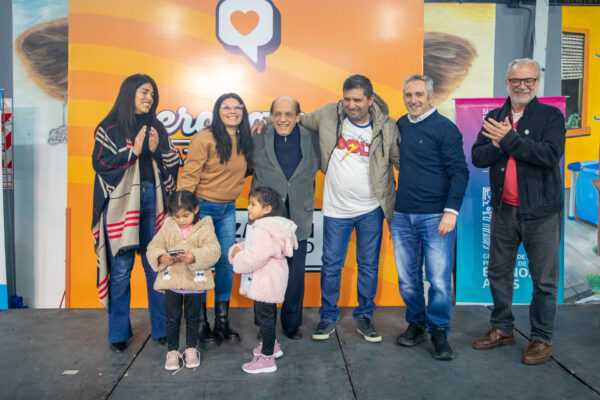 Mussi y Larroque entregaron más de 140 escrituras gratuitas