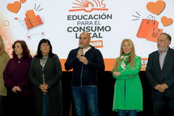 Berazategui realizó su muestra anual y educativa para fortalecer el consumo local