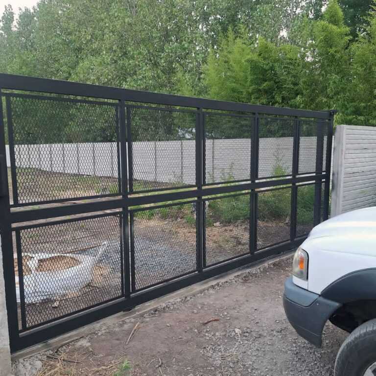 Culminó la construcción del muro perimetral del futuro Camping del STMB