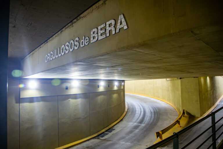 Embellecimiento y renovación del paso bajo nivel de Hudson