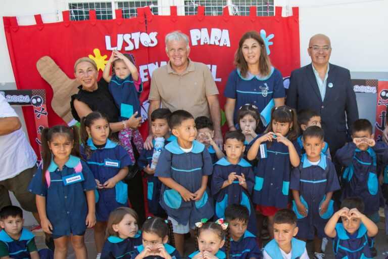 Carlos Balor inició el Ciclo Lectivo 2026 en el Jardín Municipal Arco Iris