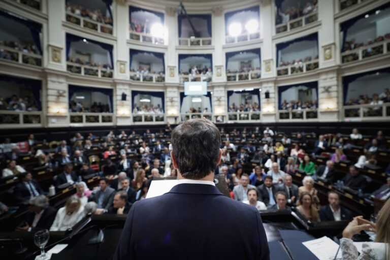 Axel Kicillof abrió el periodo de sesiones de la Legislatura Bonaerense: «Hay otro camino»