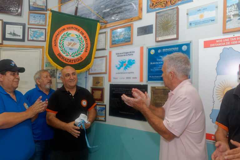 Carlos Balor encabezó la Vigilia por el Día del Veterano y de los Caídos en Malvinas