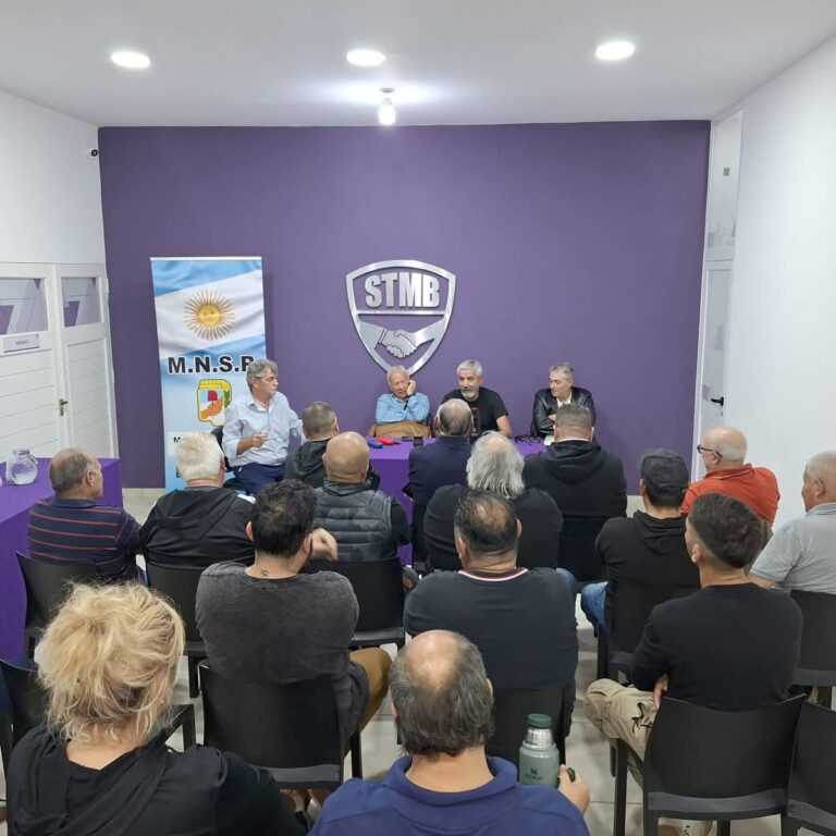 Nueva reunión de la Mesa Político-Sindical Peronista 17 de Octubre en la sede del STMB
