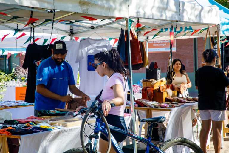 Feria Emprender en el Polo Emprendedor de Gutiérrez