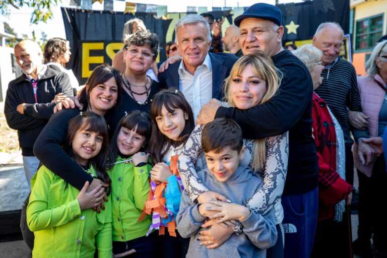 Gran festejo por el 75° aniversario de la Primaria N° 15
