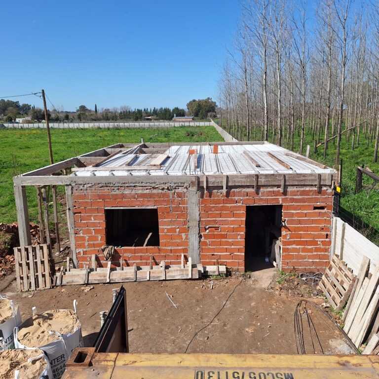 Avanzan obras en el futuro Camping de los Municipales de Berazategui