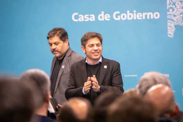 Balor acompañó a Kicillof en la presentación del Plan de prevención y mitigación del fenómeno del «Súper Niño»