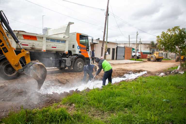 Berazategui sigue mejorando sus calles con obras financiadas por el Municipio